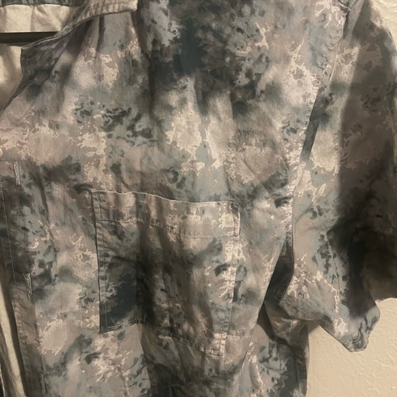 Men’s BP. Casual button down size small - Picture 3 of 4